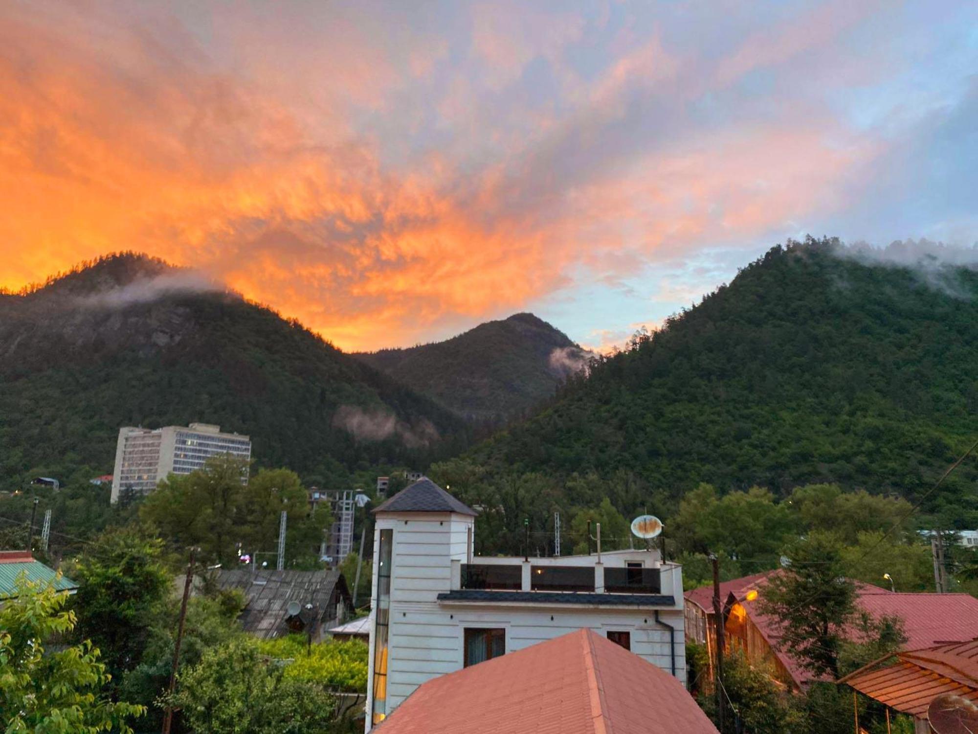 Guest House Borjomula 보르조미 외부 사진